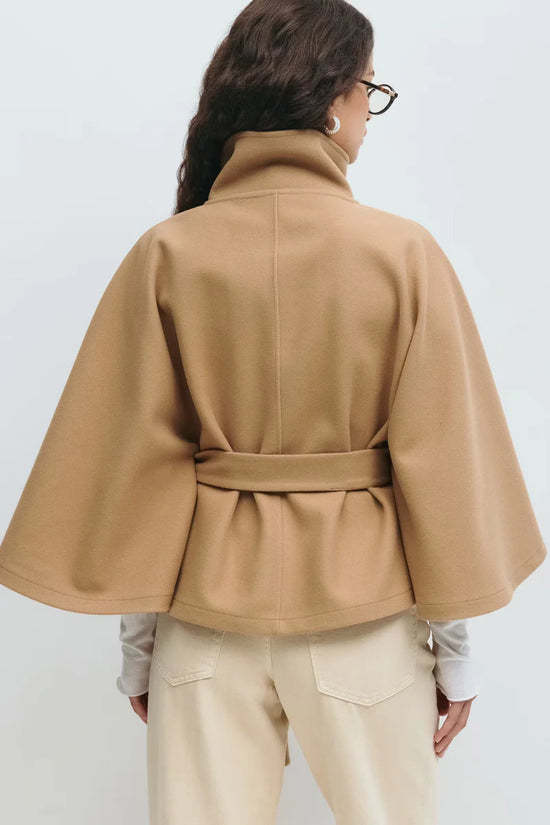 Belt cape jacket